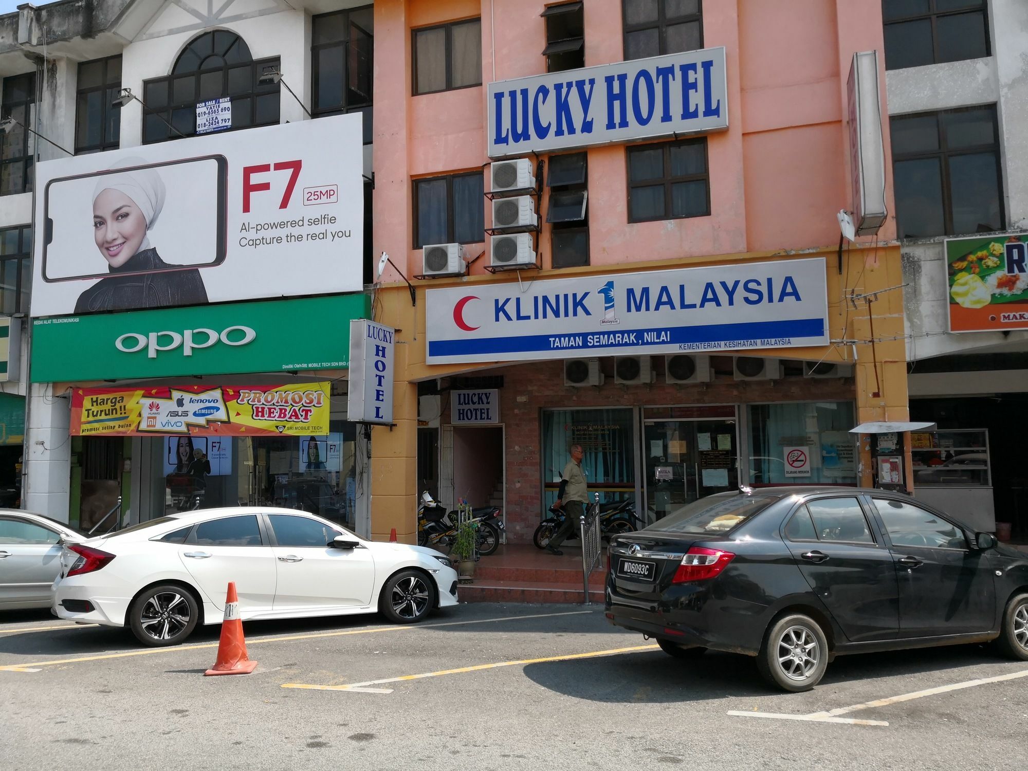 Lucky Budget Hotel @ Nilai Kültér fotó
